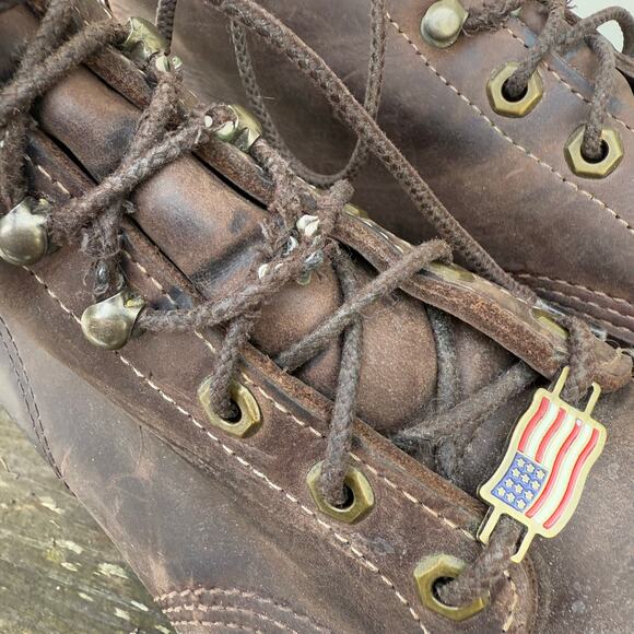 Chippewa Size 9D Classic Lace Up 6\